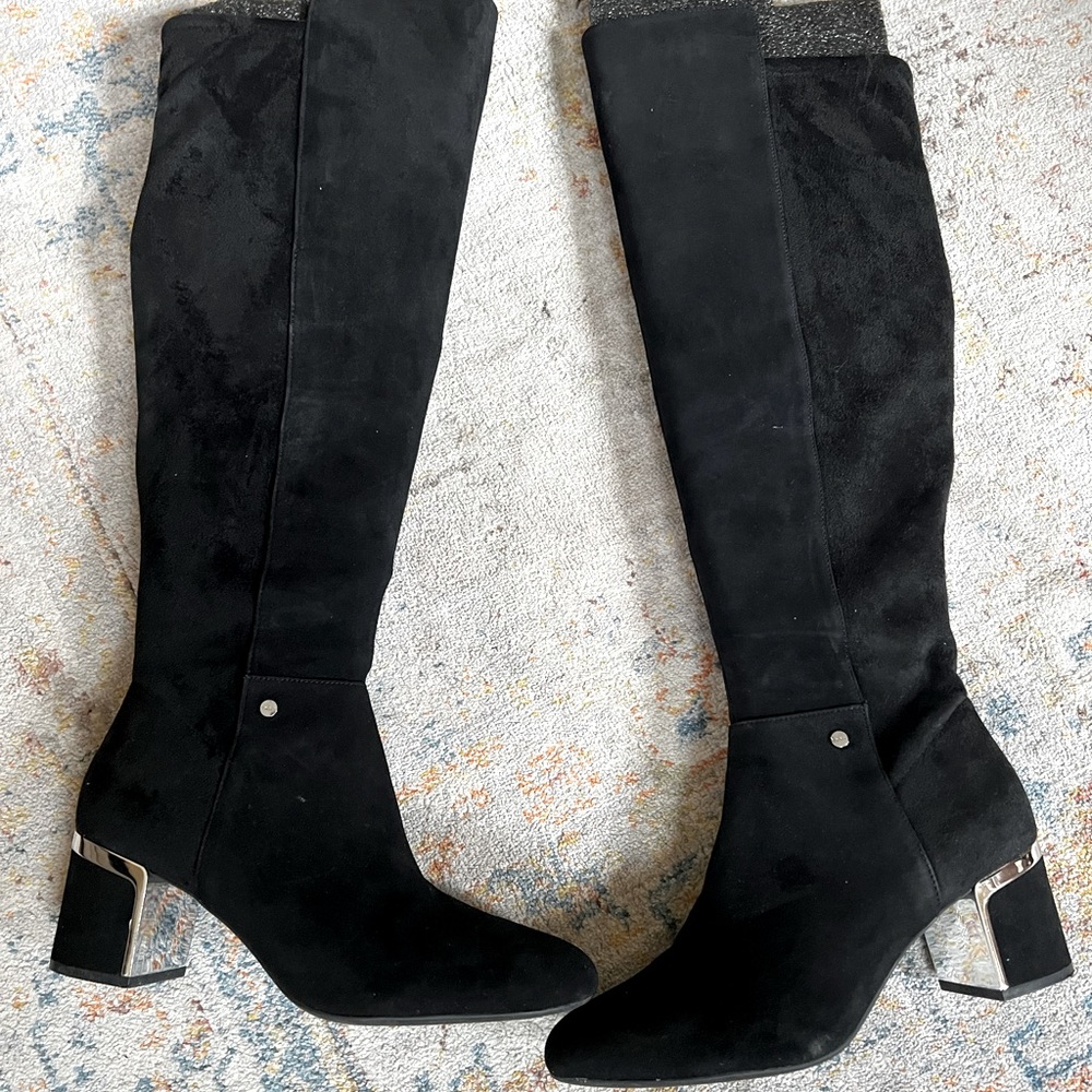 DKNY // Knee Boots